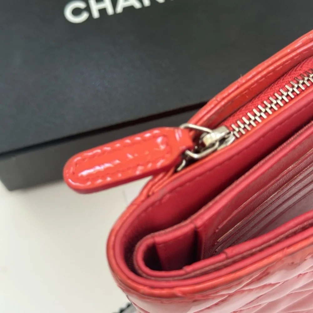 CHANEL Red Patent Quilted Leather Snap Wallet